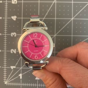 🌦️Come Clean Closet Sale🌦️ NWOT Watch